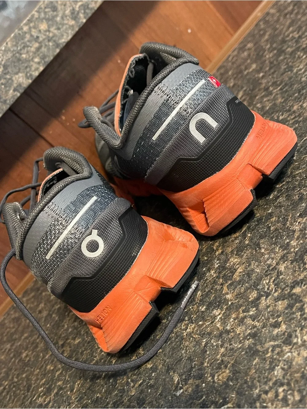 Women’s On Cloud X Shoes Rock Rust Size 9 Excellent